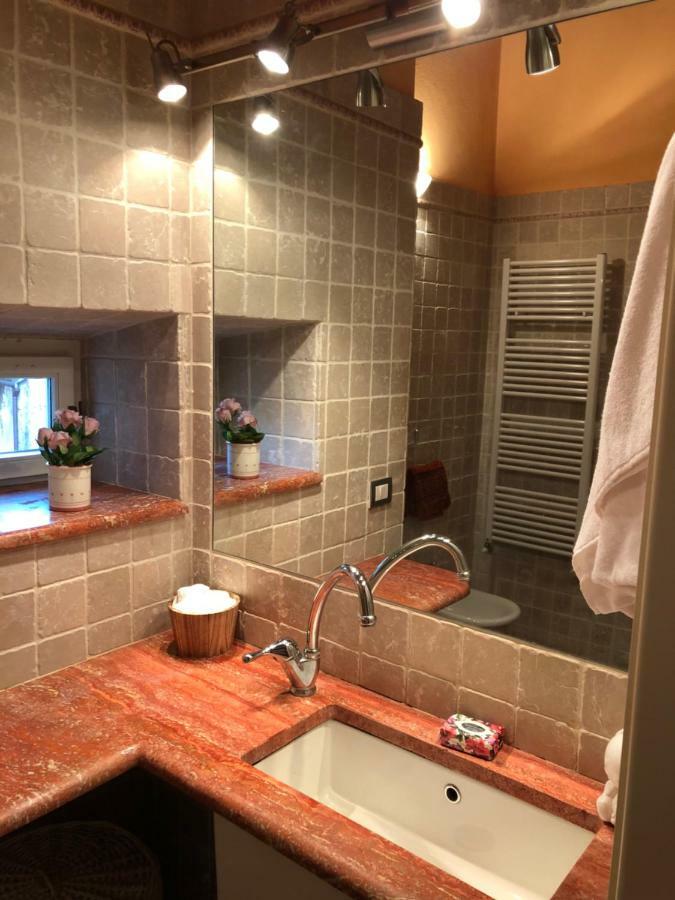 Storico Loft Nel Cuore Di Λούκα Εξωτερικό φωτογραφία